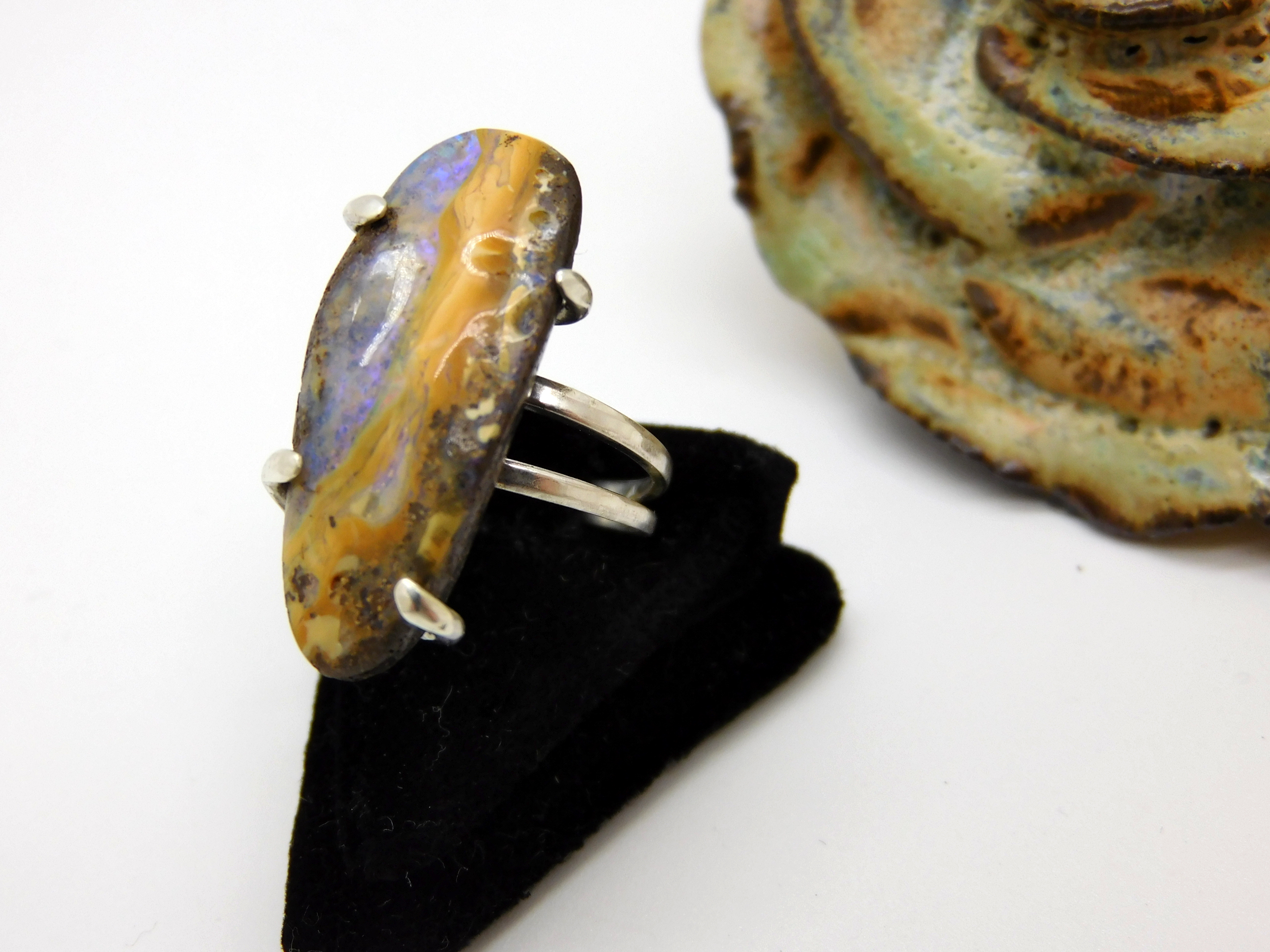 Boulder Opal Ring 925er Silber handgeschmiedet