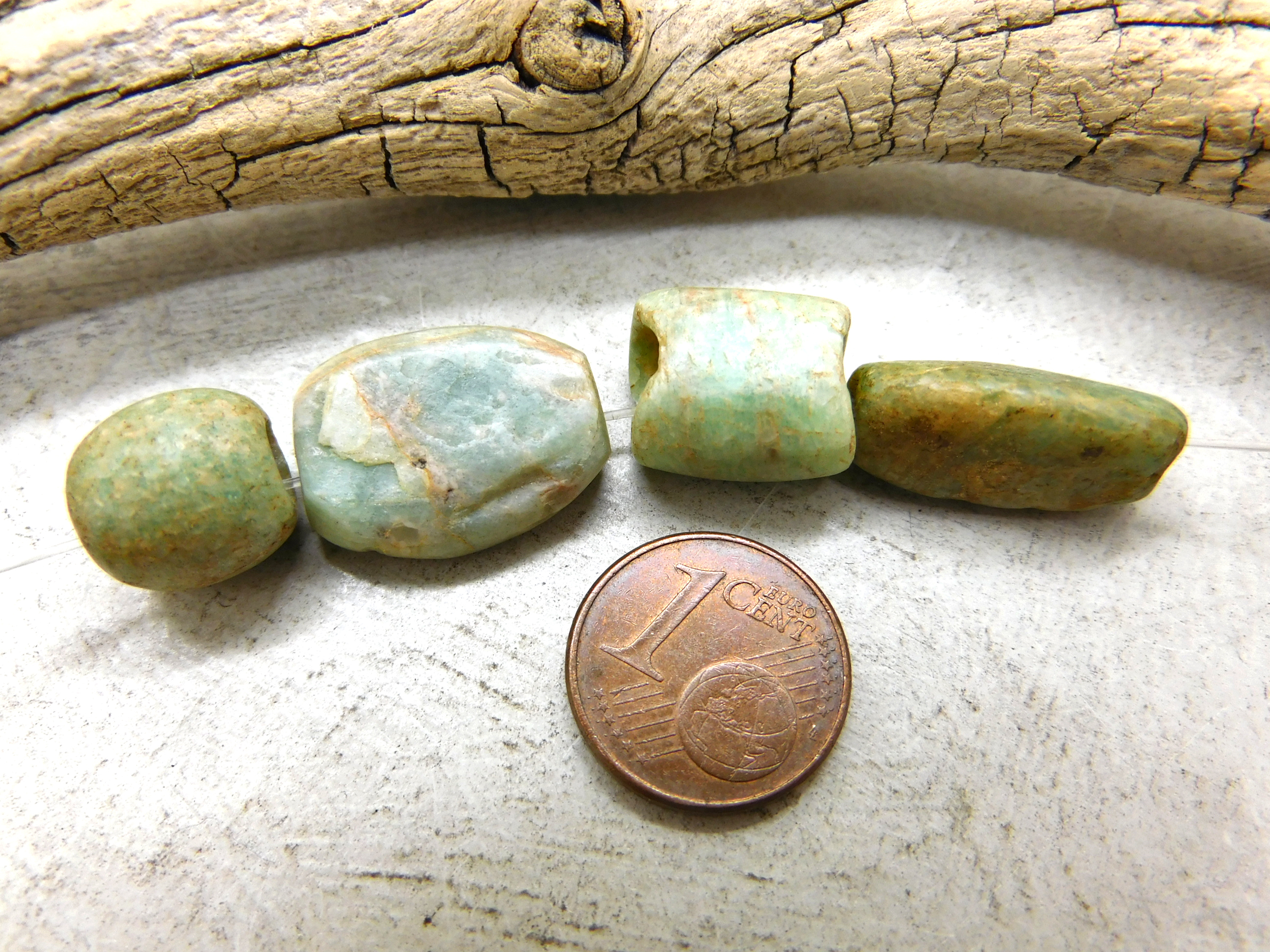 4 ancient Amazonite stone beads from Mauritania 8,55 g