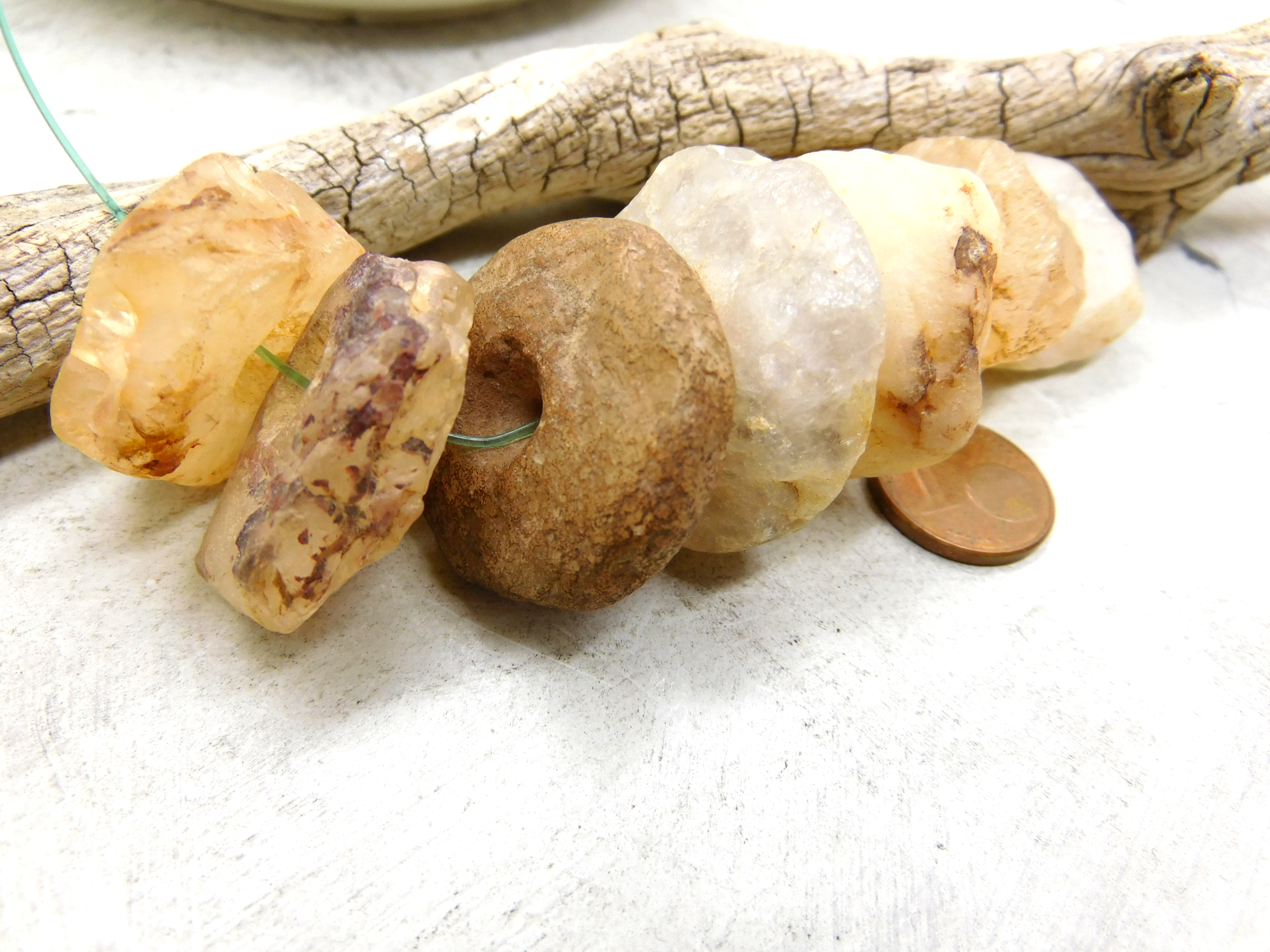 antike Quarz Steinperlen aus der Sahara - Rad-/Donutform