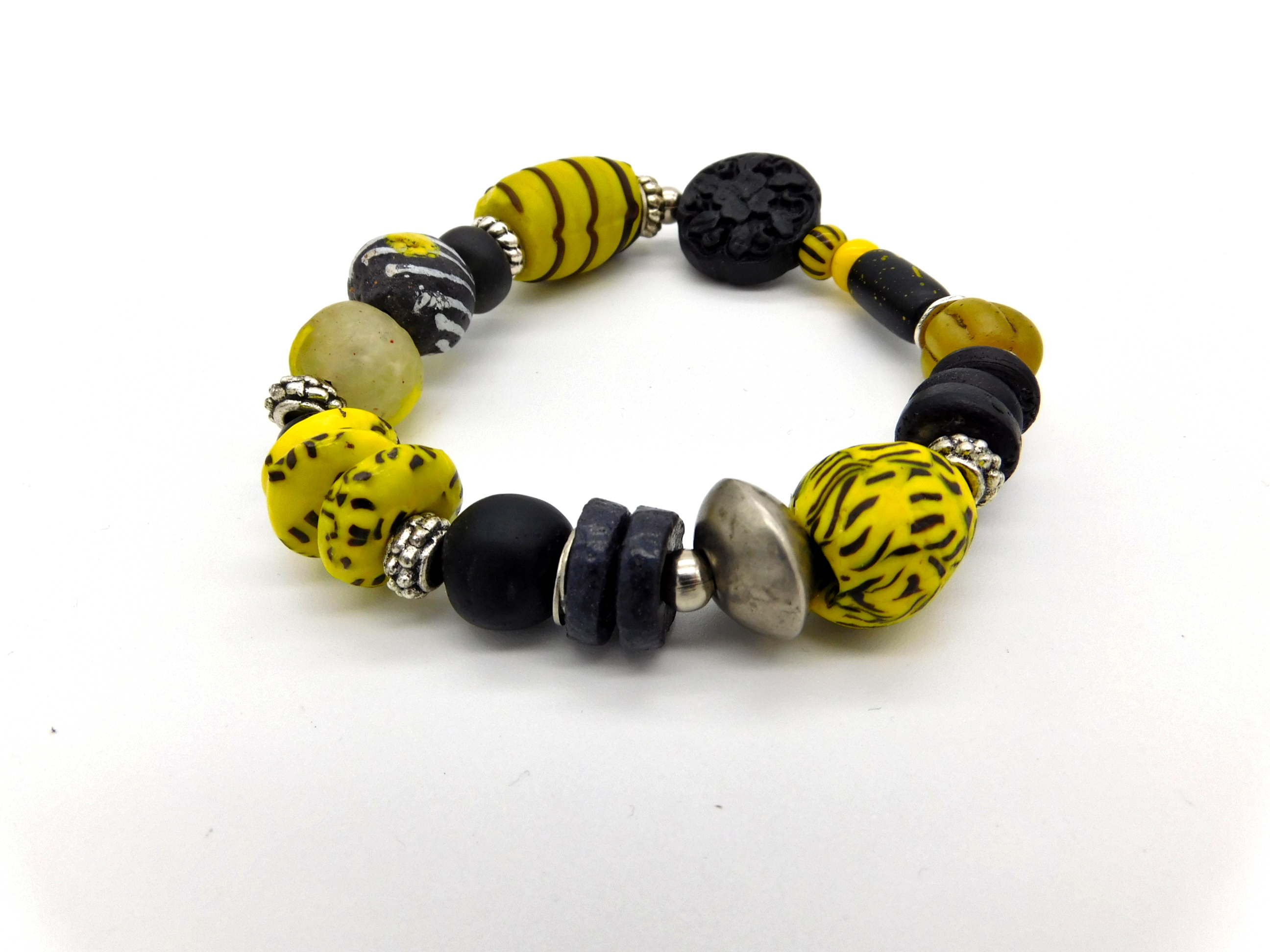 afrikanisches Armband elastisch - Perlenmix gelb und schwarz