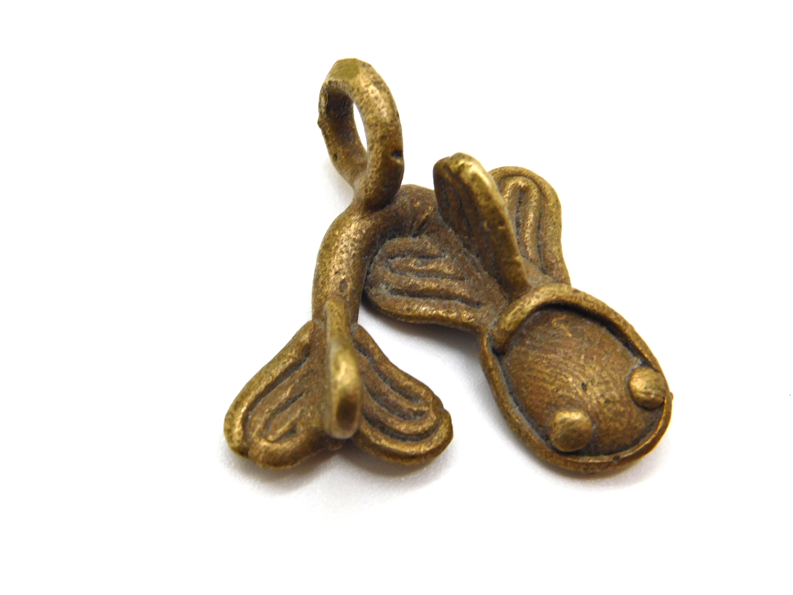 2 handgemachte afrikanische Bronze-/Messing-Anhänger - Fische